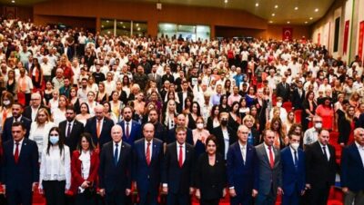 Cumhurbaşkanı Ersin Tatar, UBP’nin 13. Olağanüstü Kurultayı’na katılarak konuşma yaptı