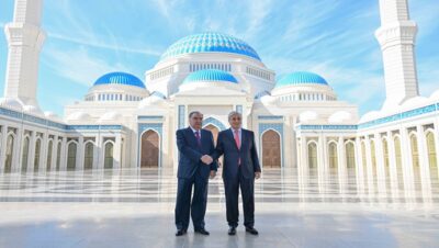 Astana Merkez Camisi ziyareti
