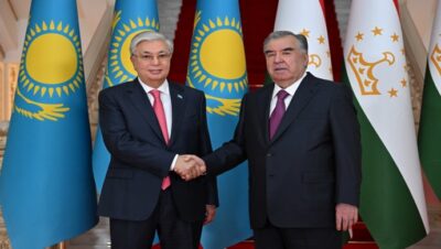 Devlet Başkanı Kassym-Jomart Tokayev, Tacikistan Cumhurbaşkanı ile görüştü