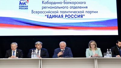 Kabardey-Balkar Cumhuriyeti lideri Kazbek Kokov, cumhuriyet parlamentosu seçimlerinde Birleşik Rusya listesinin başında yer aldı